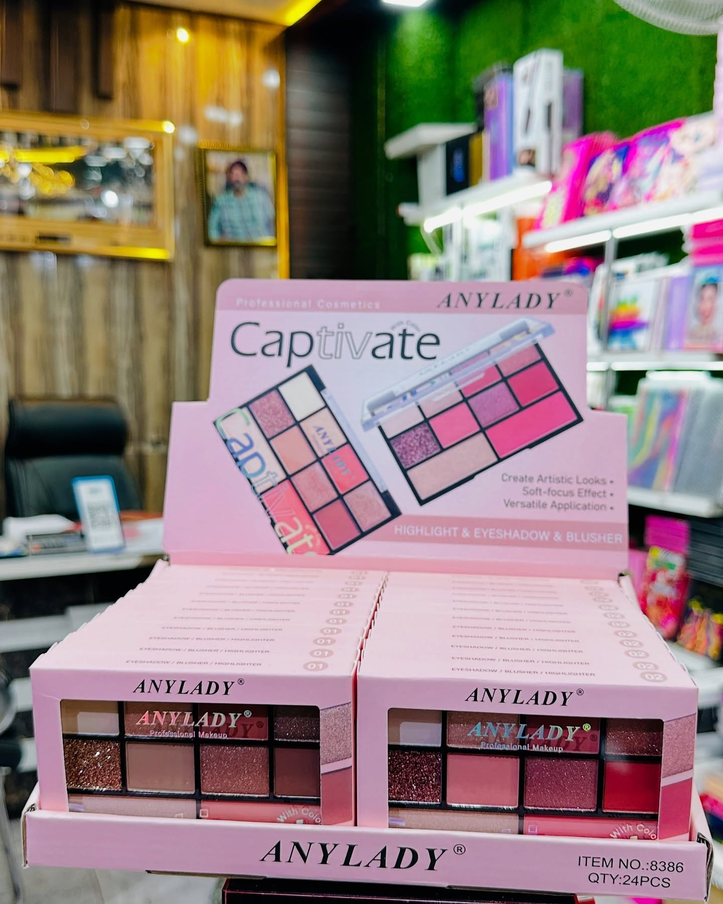 anylady captivate professional makeup palette 9 shade eyeshadow & blusher kit with high pigment matte, shimmer & glitter finishes anylady captivate professional makeup palette 9 shade eyeshadow & blusher kit with high pigment matte, shimmer & glitter finishes